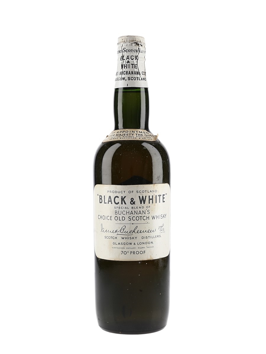 Buchanan's Black & Whiteとdeluxeの2本セット Buchanan's Black & White Spring Cap - Lot 171736 - Buy/Sell
