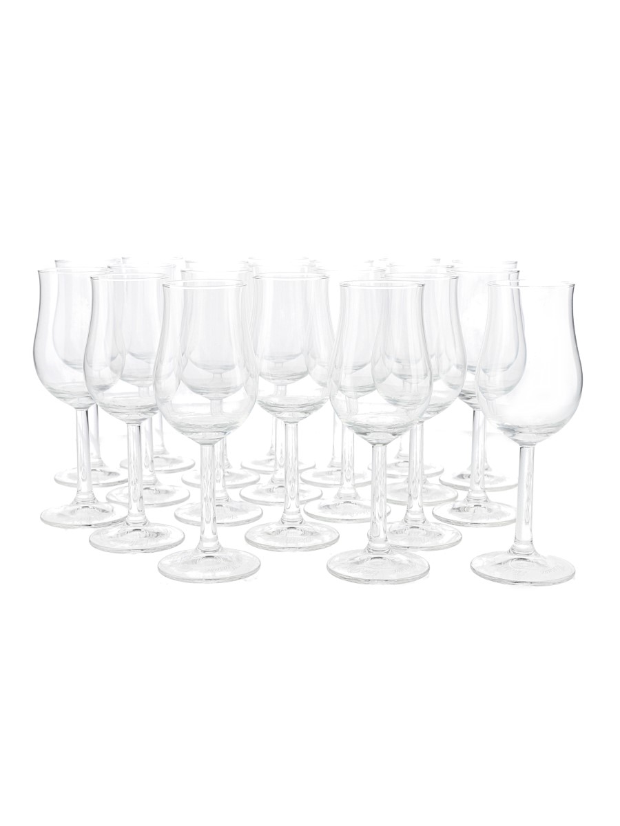 The Perfect Measure Tasting Glasses Elixir Distillers 20 x 15.5cm