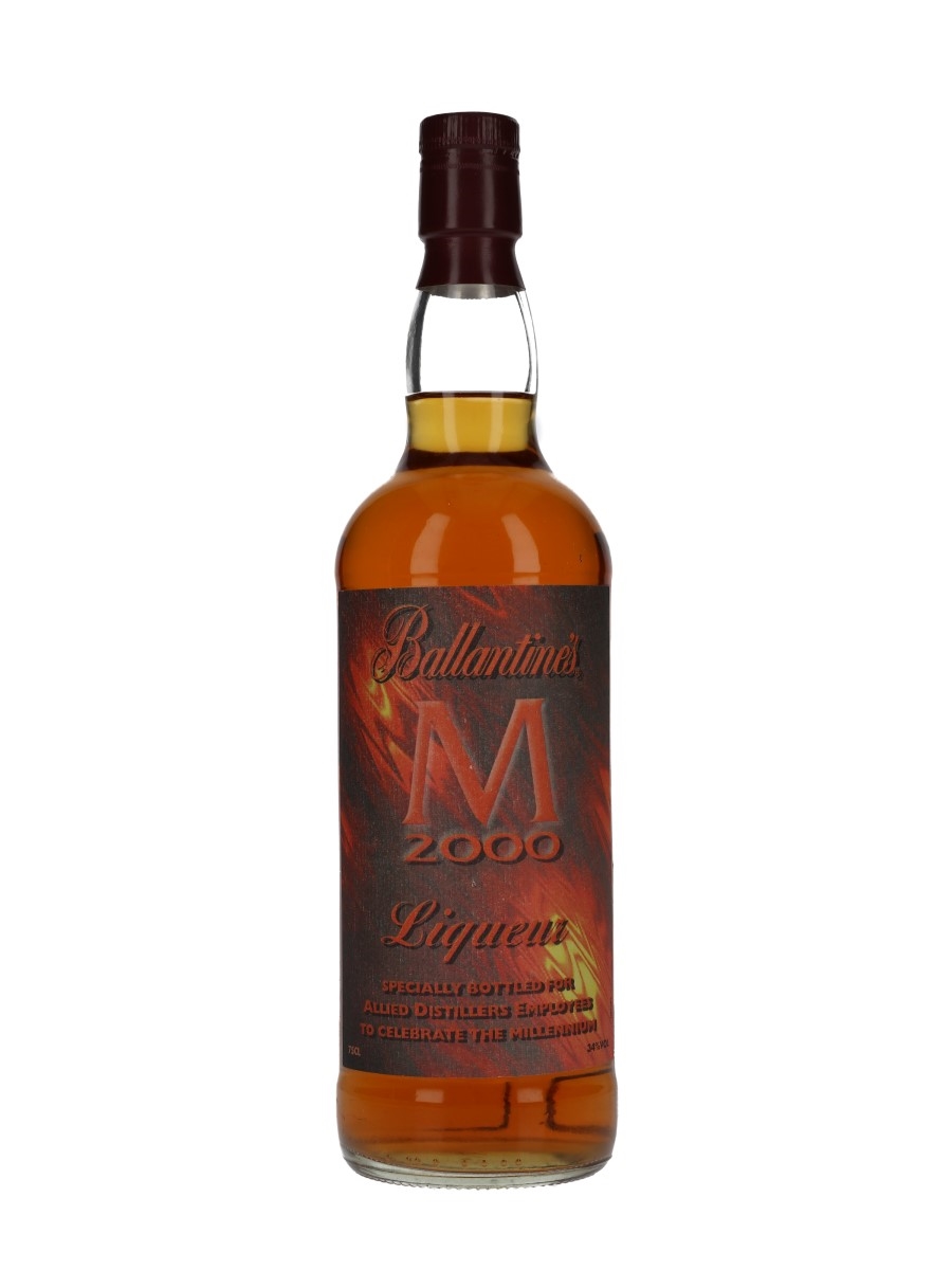 Ballantine's M 2000 Whisky Liqueur  75cl / 34%