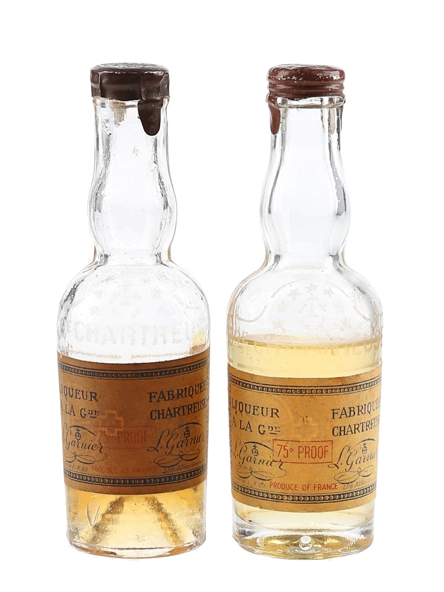 Chartreuse Yellow Bottled 1941-1951 2 x 3cl / 43%