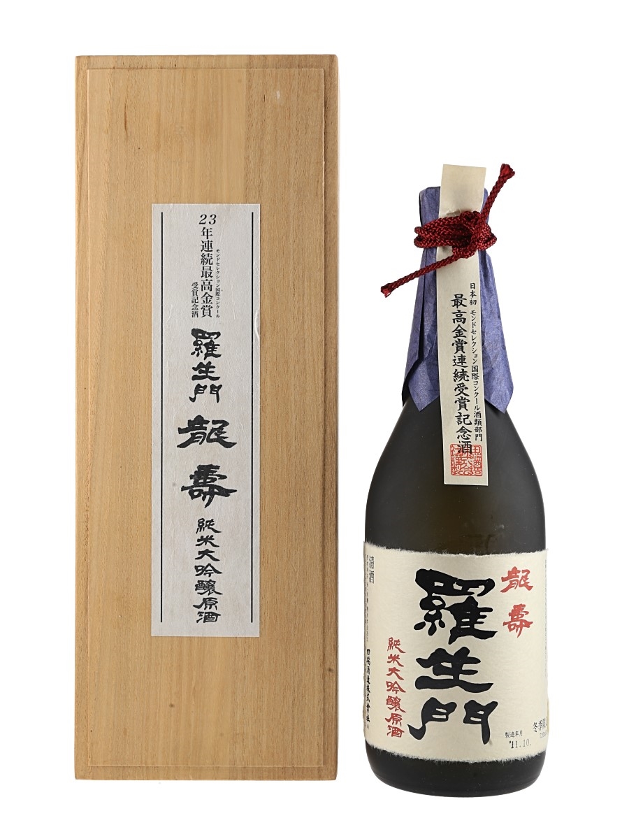 Rashomon Ryuju Junmai Daiginjo Unblended Sake 72cl / 17%