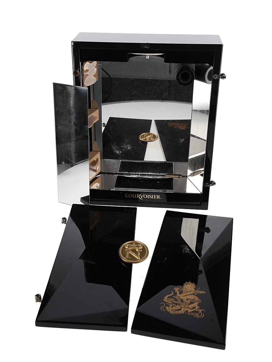 ブランデー COURVOISIER DE LUXE COGNAC 700ml Courvoisier - L'Essence De Courvoisier - Lot 187341 - Buy