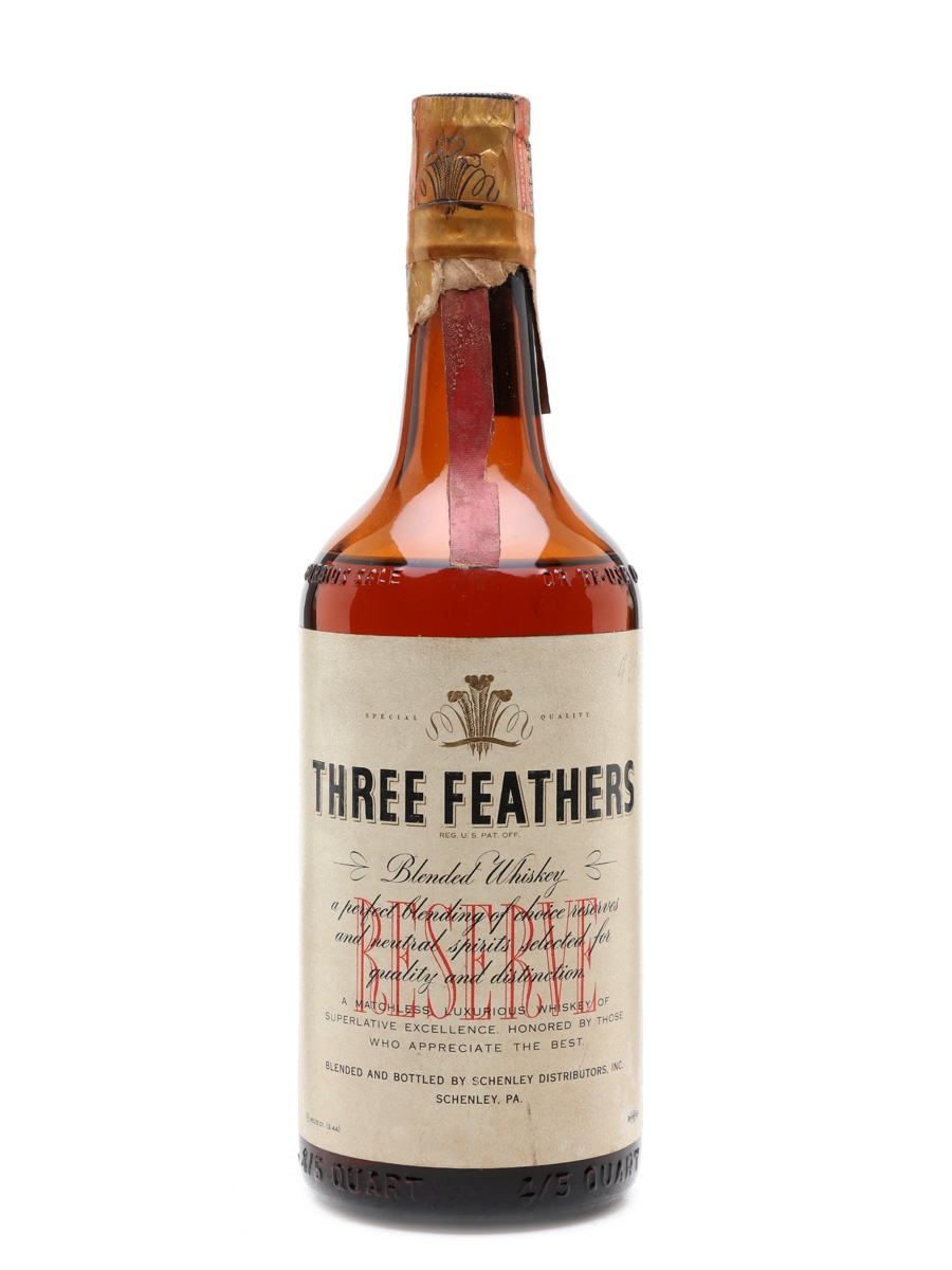 Three Feathers Reserve Blended Whiskey Bottled 1944 - Schenley Distributors 75cl / 43%