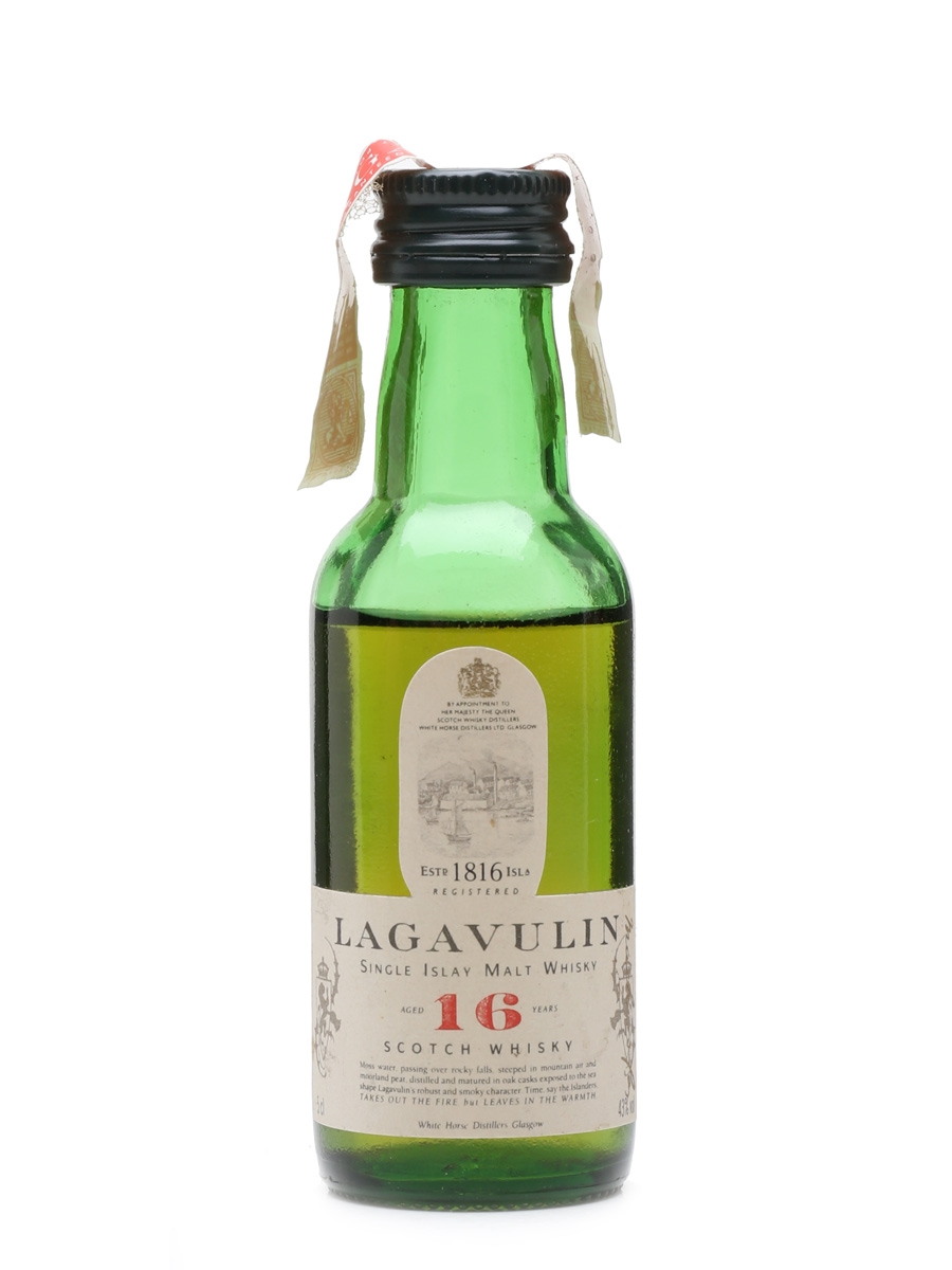 Lagavulin 16 Year Old White Horse 5cl / 43%