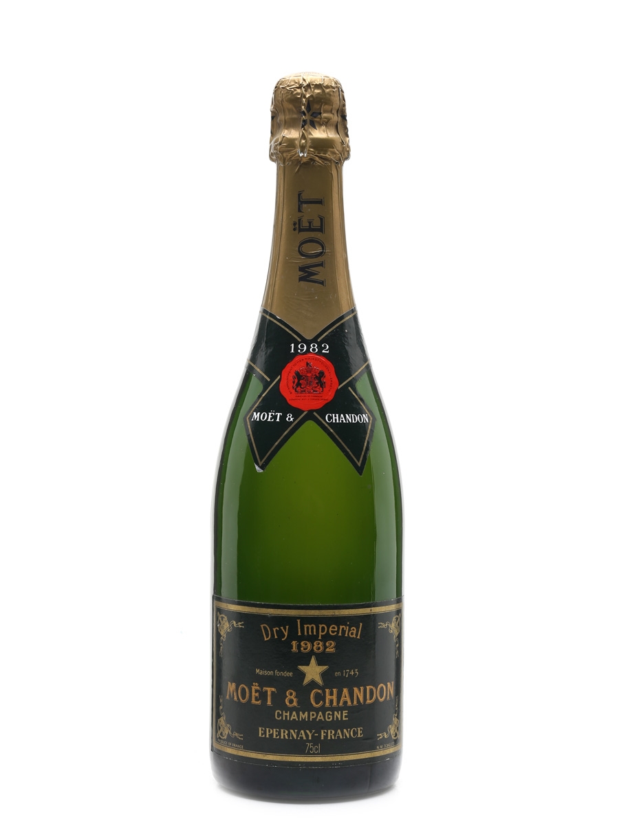 Moet & Chandon Dry Imperial 1982  75cl / 12%