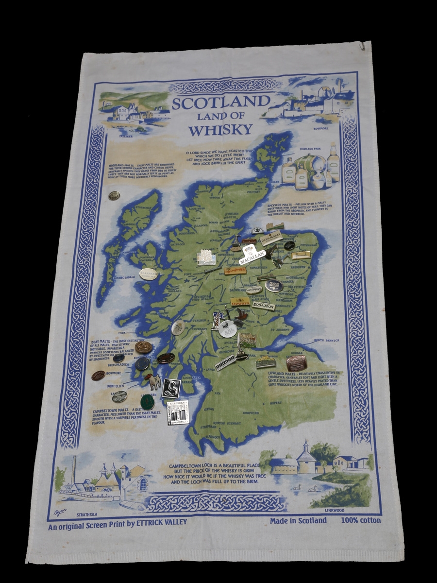 Scotland Land Of Whisky Towel & Pin Badges 80cm x 46cm