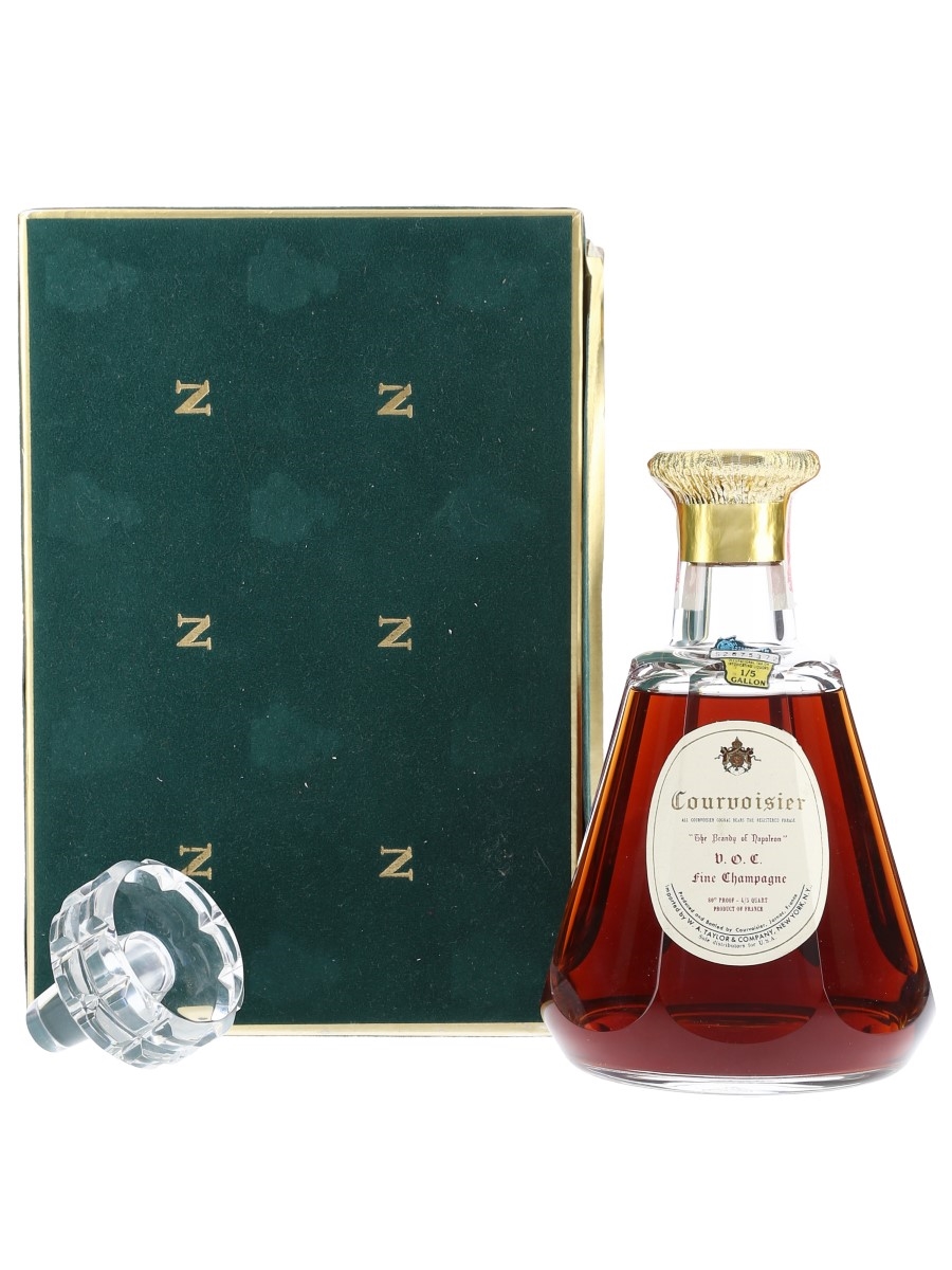Courvoisier VOC The Brandy Of Napoleon Bottled 1960s-1970s - Baccarat Crystal 75cl / 40%