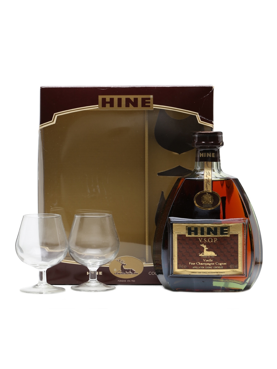 Hine VSOP Cognac Gift Pack + Glasses 68cl