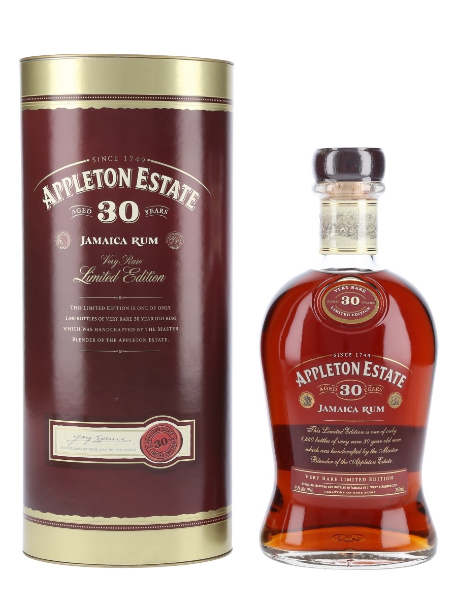 Appleton Estate 30 Year Old Jamaica Rum Bottled 2009 75cl / 45%