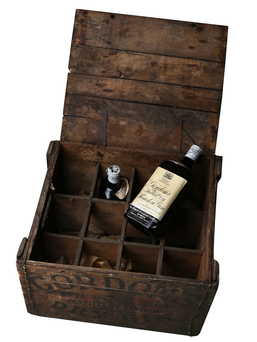Gordon's Special Dry London Gin Spring Cap - Lot 58049 - Buy/Sell