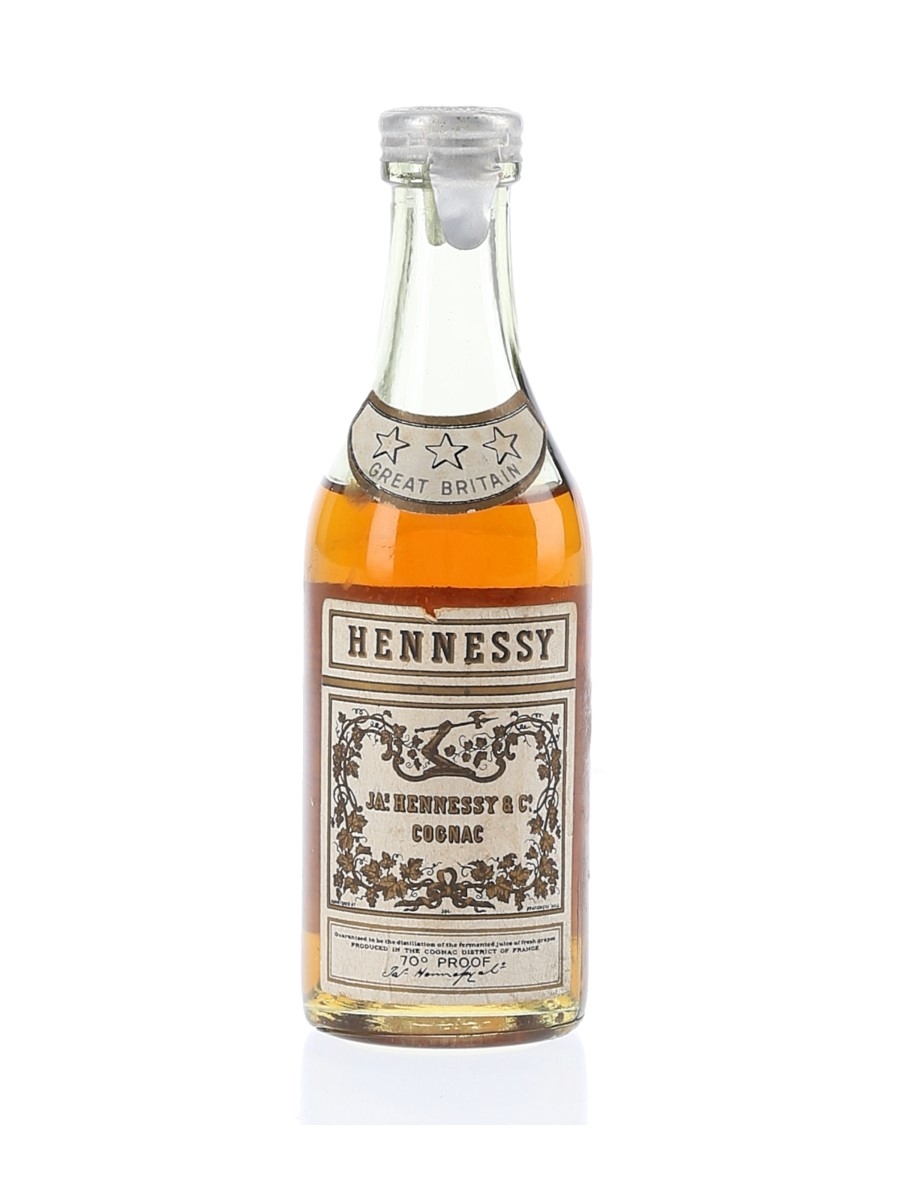 Hennessy 3 Star Bottled 1950s 5cl / 40%