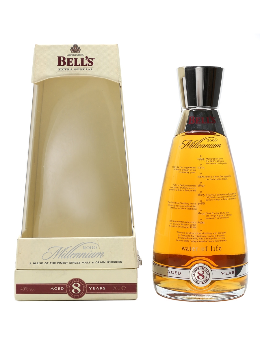 BELL'S THE BELL DECANTER 43度 Bell's - Decanter Christmas 1990 8 year old Whisky 75CL