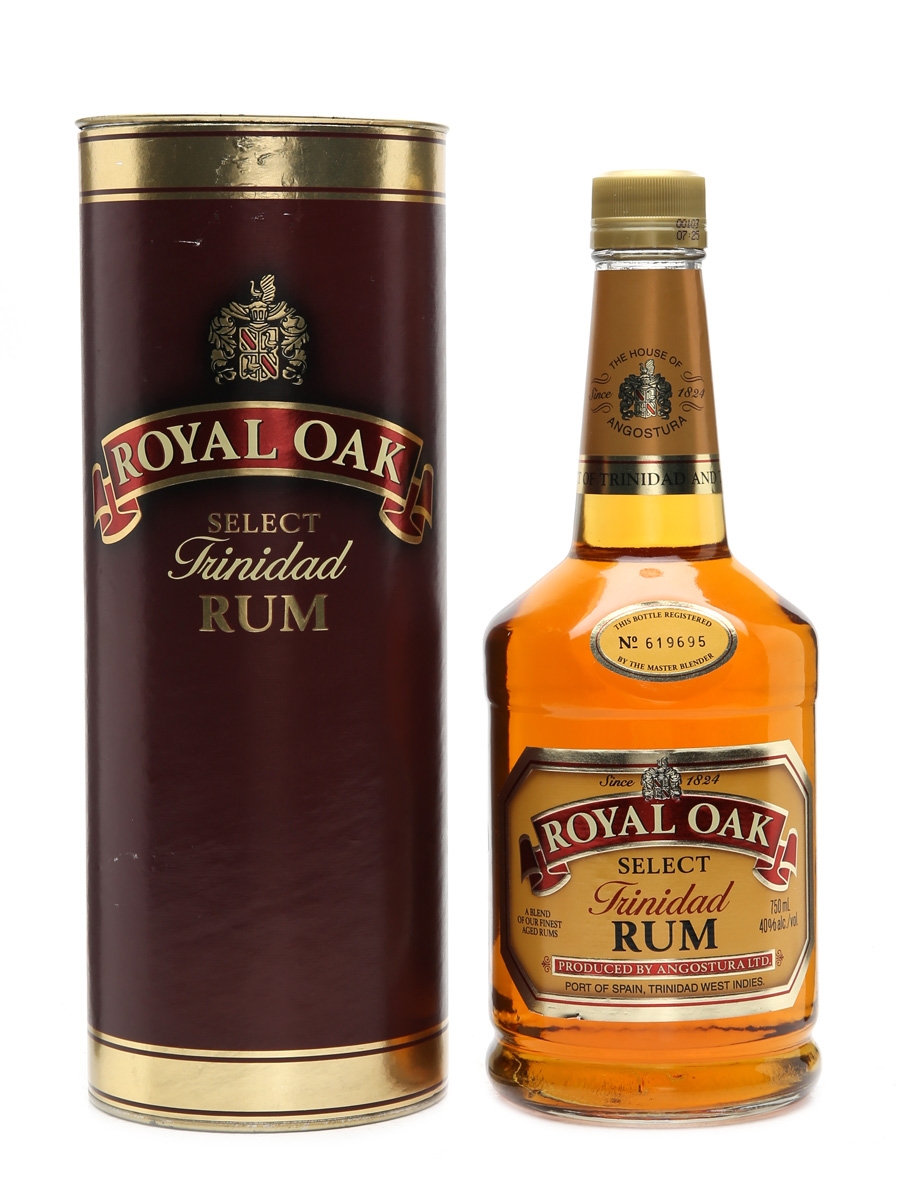 Royal Oak Trinidad Rum Bottled 1980s 75cl
