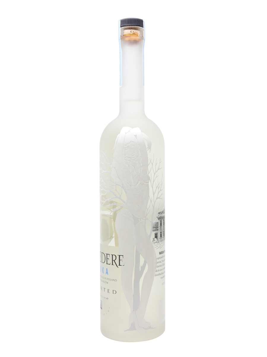 Belvedere Vodka (3x 700mL), Poland. Auction (0022-10702365