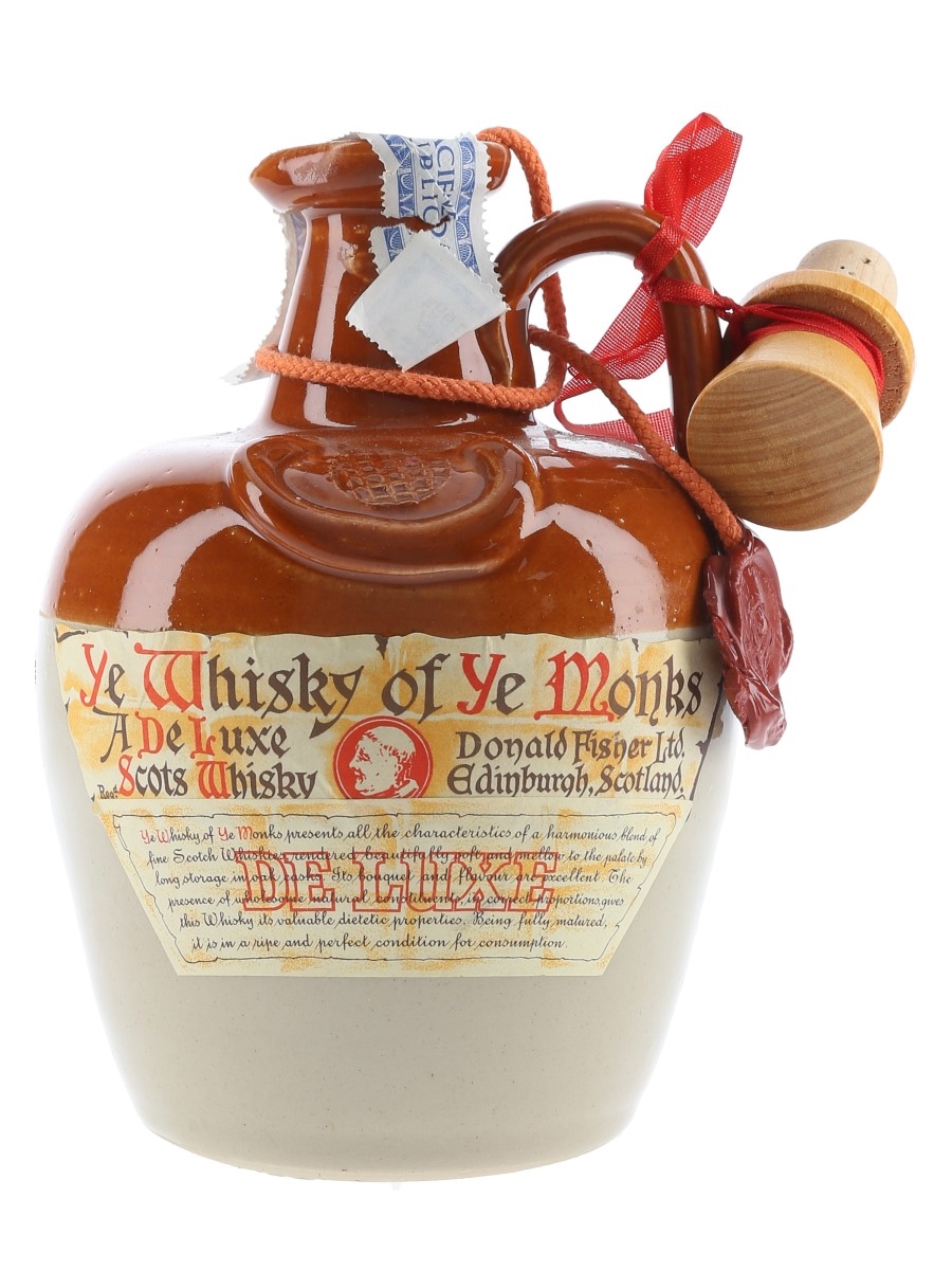 Ye Whisky Of Ye Monks De Luxe Bottled 1980s - Ceramic Decanter 75cl