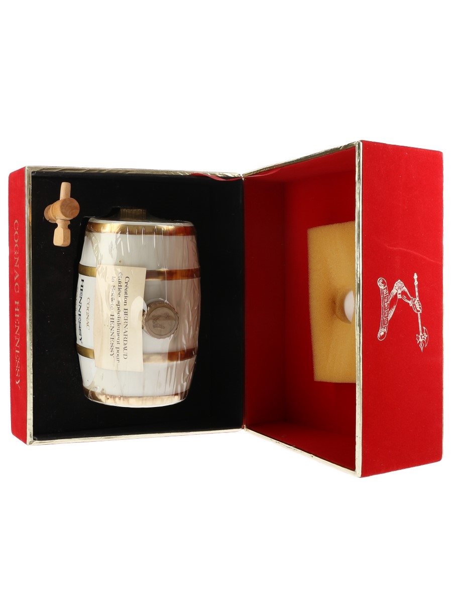 Hennessy Napoleon - Lot 81499 - Buy/Sell Cognac Online Hennessy Napoleon - Lot 81499 - Buy/Sell Cognac Online