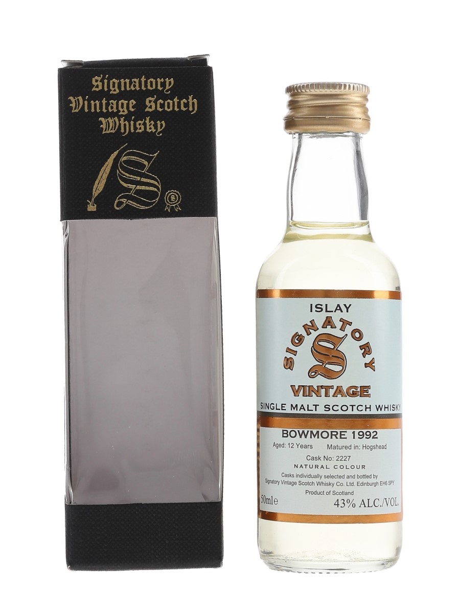Bowmore 1992 12 Year Old Signatory Vintage 5cl / 43%