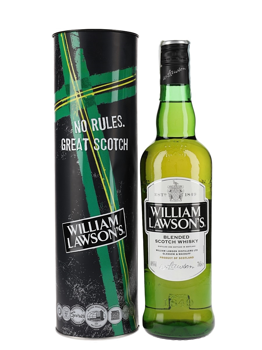 William lawson 0.5. Виски Вильям Лоусон. Высота бутылки William Lawson's. Коробка Вильям Лоусон 1л. William Lawson's мерч.