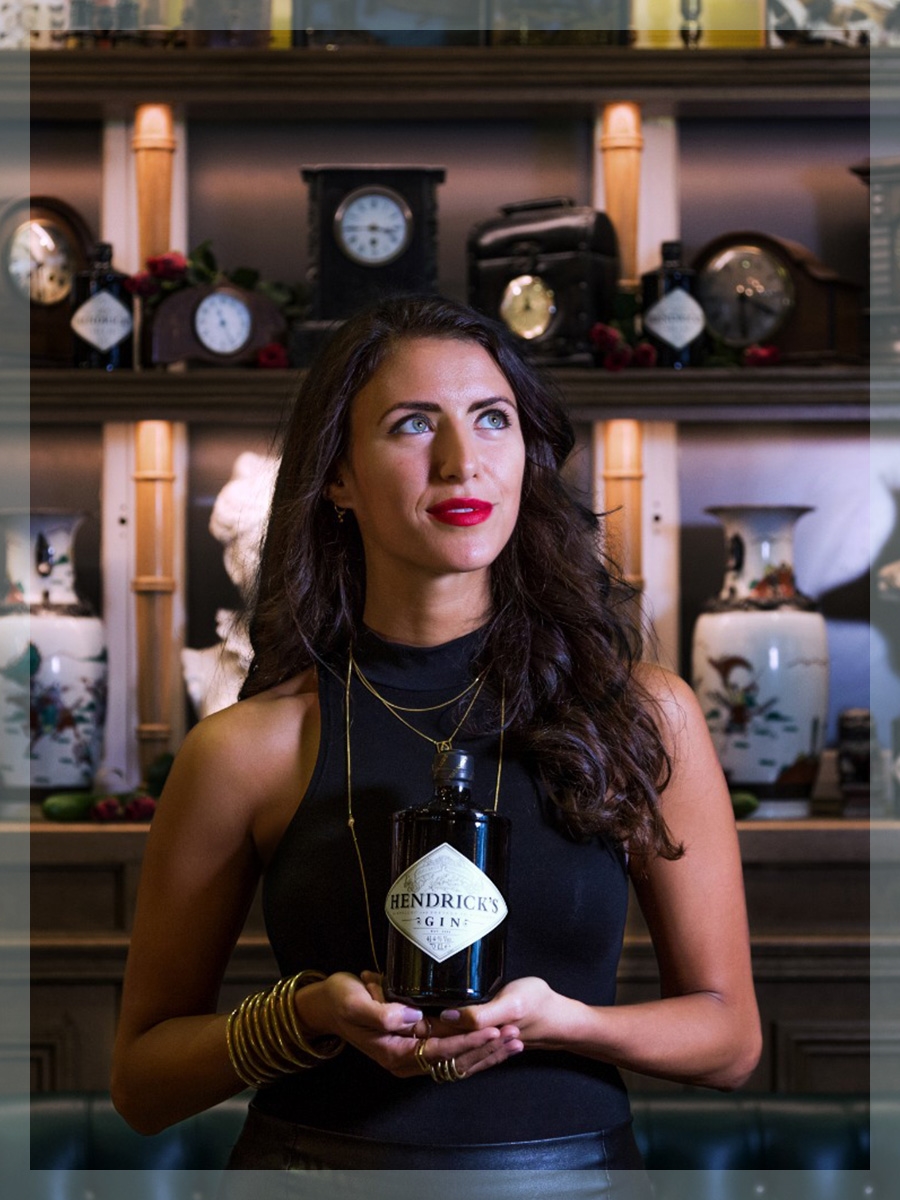Virtual At Home Personalised Cocktail Making Masterclass for You and 5 Friends Hosted by a Hendrick's Brand Ambassador 