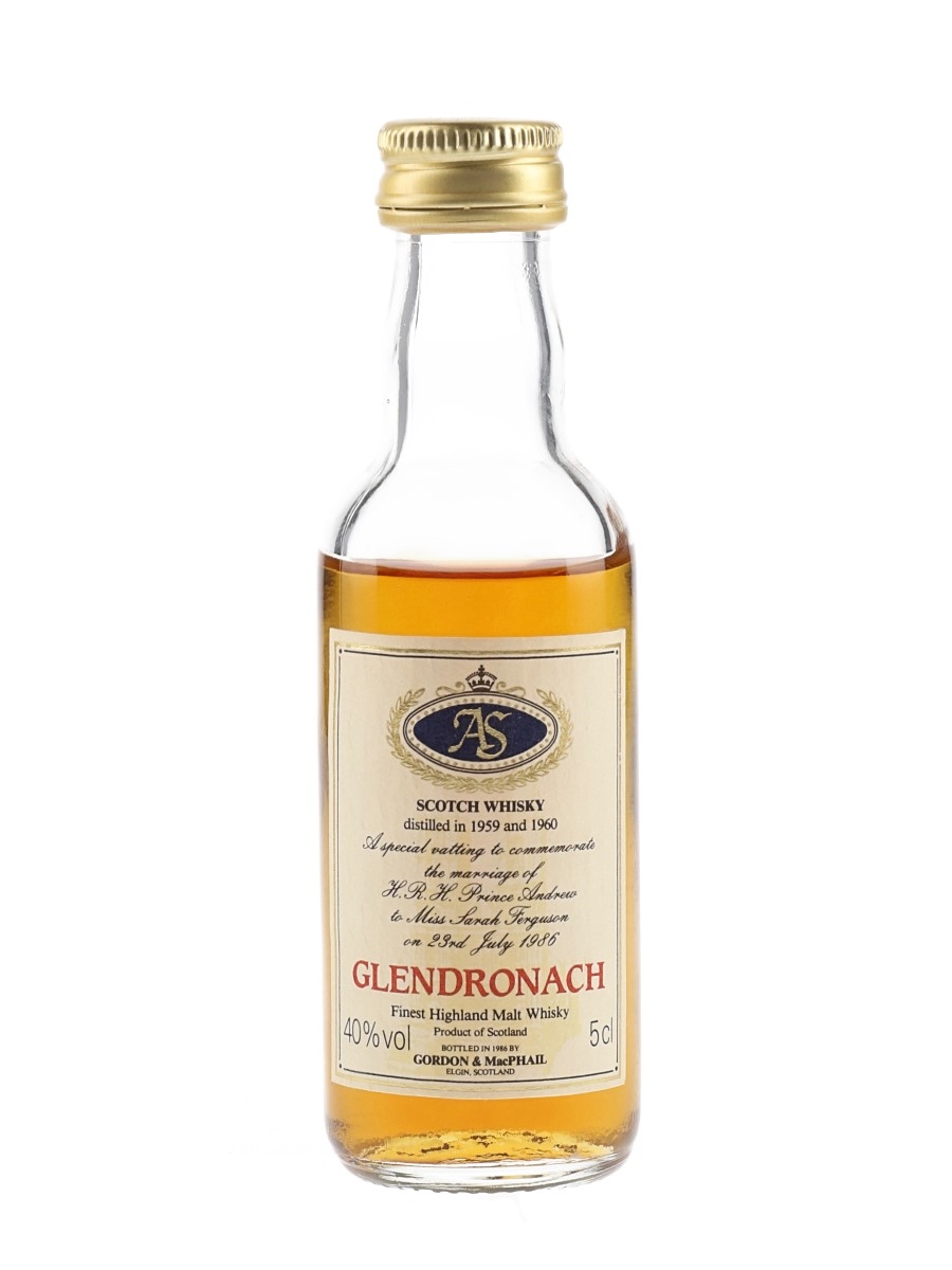 Glendronach 1959 & 1960 Royal Wedding Bottled 1986 - Gordon & MacPhail 5cl / 40%