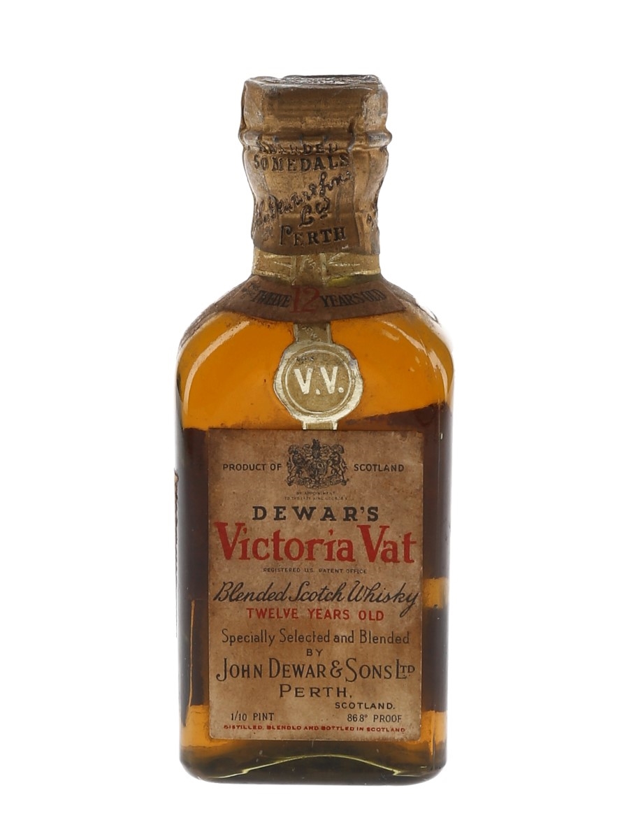 Dewar's Victoria Vat 12 Year Old Spring Cap Bottled 1930s - Schenley Import Corporation 4.7cl / 43.4%