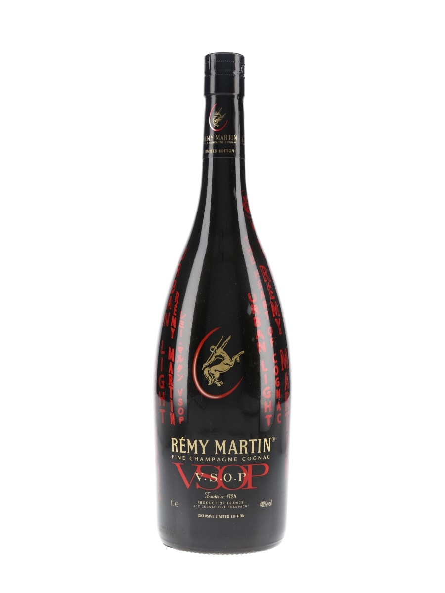 Remy Martin VSOP Bottled 2011 - Urban Light Limited Edition 100cl / 40%