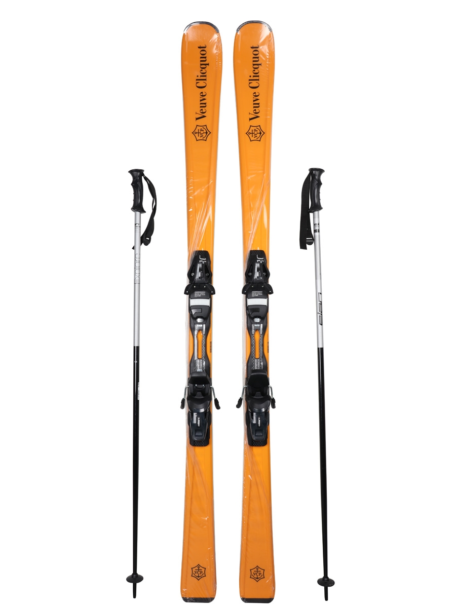 Veuve Clicquot Skis Elan 168cm Skis / 125cm Poles