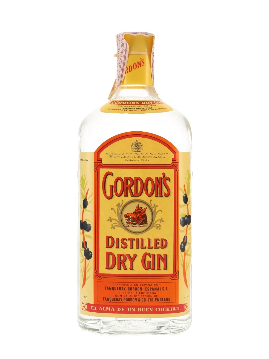 Gordon's Dry Gin Bottled 1970s 100cl / 43%